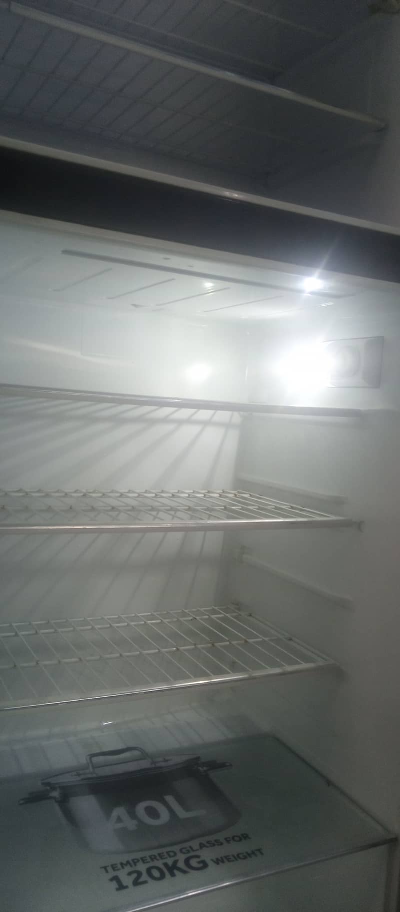 13 Cubit ft-Haier Refrigerator/freezer HRF-398 4