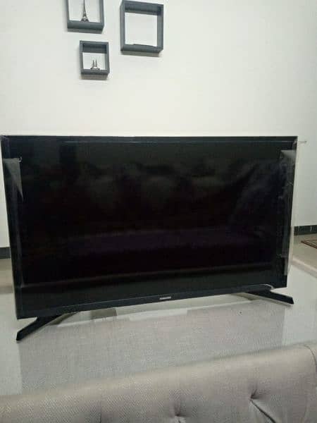 Samsung LCD 32" for Sale 0