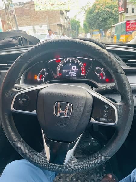 Honda Civic VTi Oriel Prosmatec 2019 4