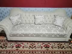 5 SEATER SOFA SET URGENT SALE