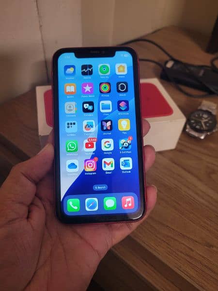 IPhone 11 128GB Memory Pta Approved 3