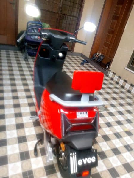 Evee Electric Scooty (2024) MODEL 2