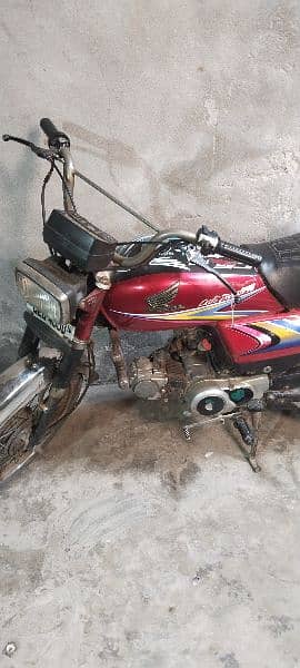 70 cc Honda all ok 1