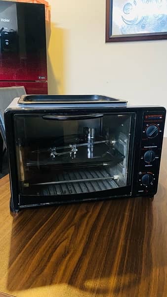 Westpoint Electric Oven 1