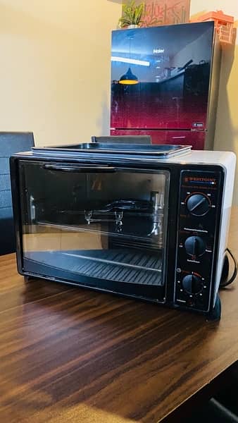 Westpoint Electric Oven 2