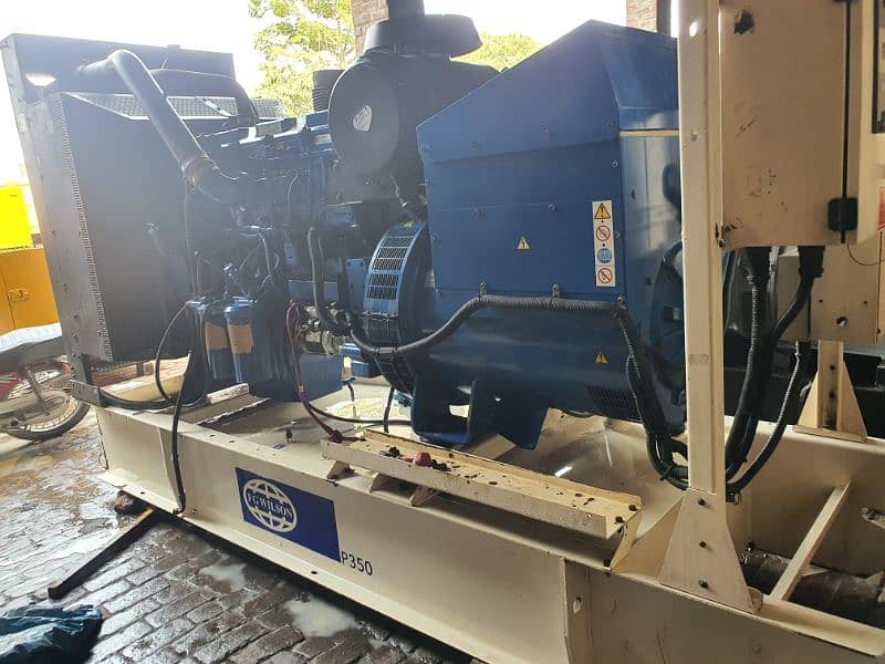 350Kva Perkin Generator. 1