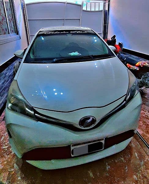 Toyota Vitz 2015 1