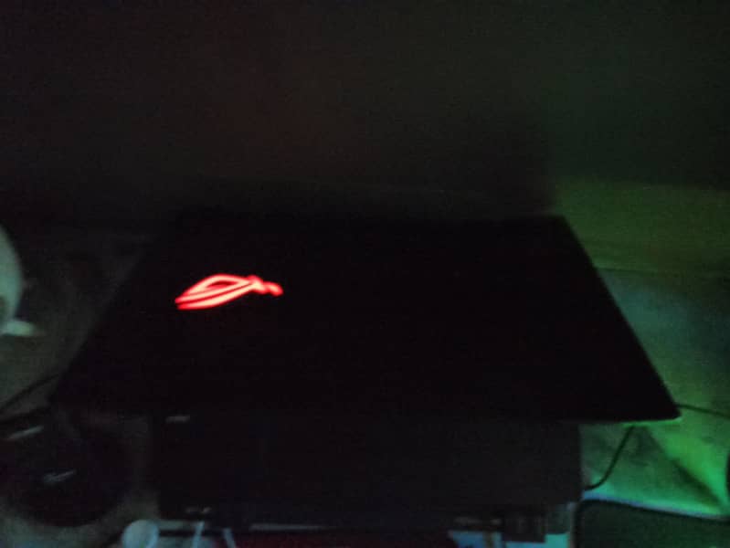 ASUS ROG STRIX HERO EDITION 1