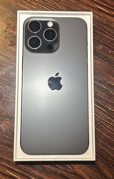 iphone 15 pro max 0