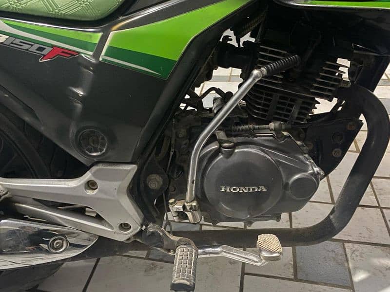 Honda CB150 year end of 2019 but 2020 registration. 6