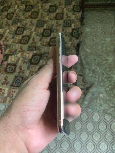 I phone xs 64Gb total original 3