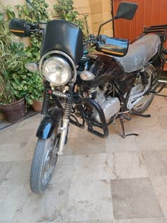 Suzuki GS 150 se 2022