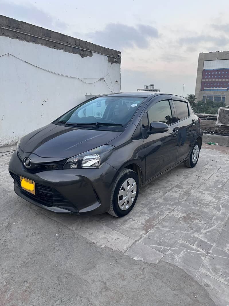 Toyota Vitz 2015 7