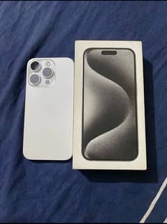 IPhone 15 pro white Titanium 128 GB 0