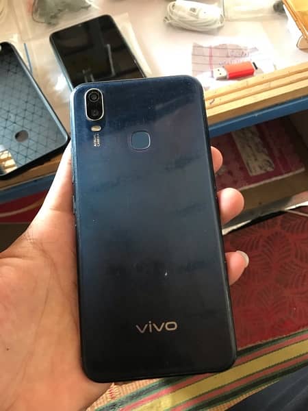 Vivo y11 3gb 32gb 0