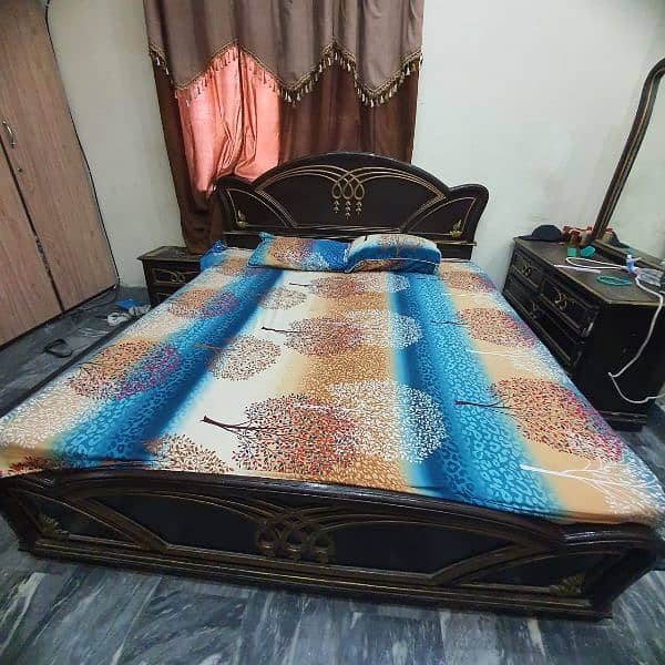 Pure wood bed and dressing 1