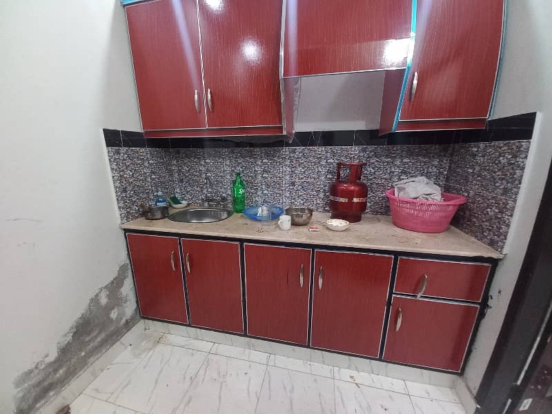 2 Marla Complete House ( Video available) Gas not available scheem mor Zoom petrol pump Lahore 9