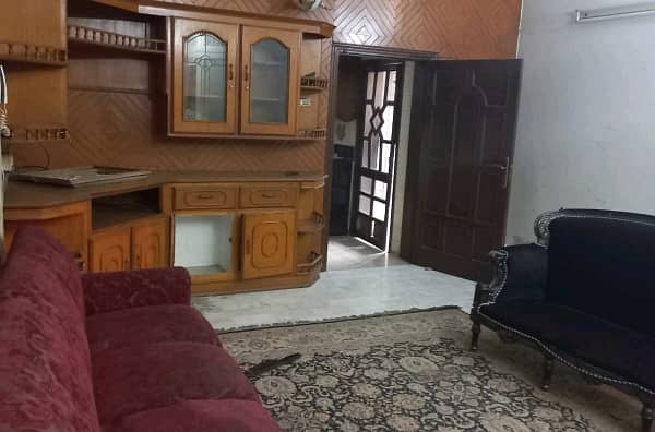 1 Kanal House In Model Town For Rent 10