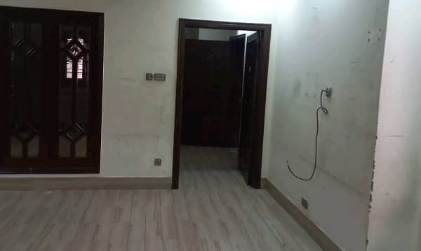 1 Kanal House In Model Town For Rent 13