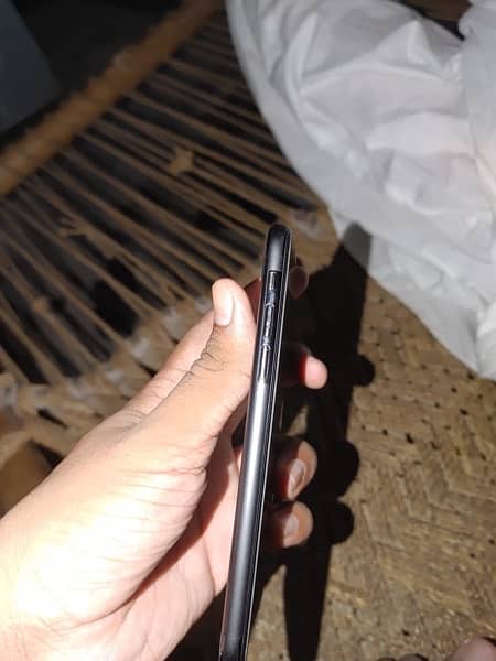 iPhone XS  non PTA 6