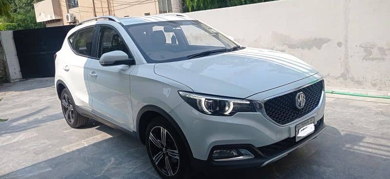 MG ZS 1.5 L 2022 2