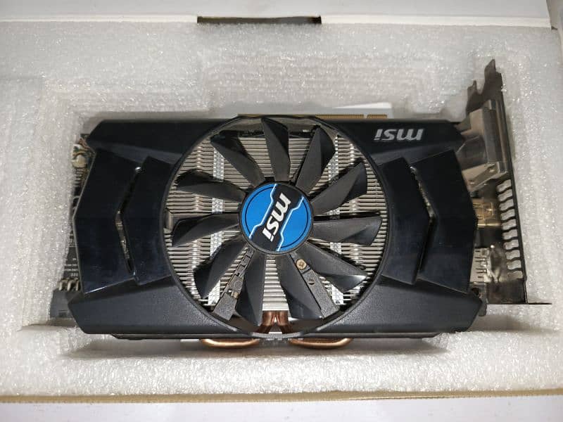 2GB Graphics Card AMD Radeon R7 -265 3