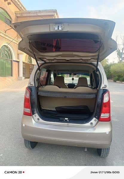 Suzuki Wagon R 2018 10