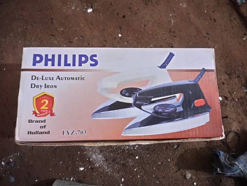 Philips dry iron (2 year warranty) 3