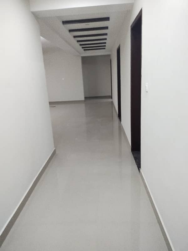 10 Marla Apartment Available For Rent 5