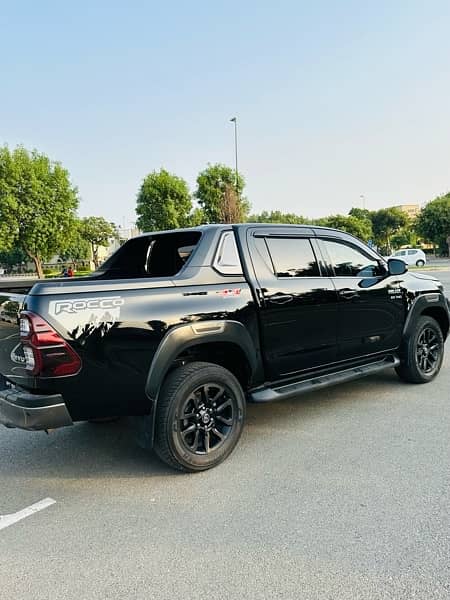 Toyota Hilux revo rocco 2022 5