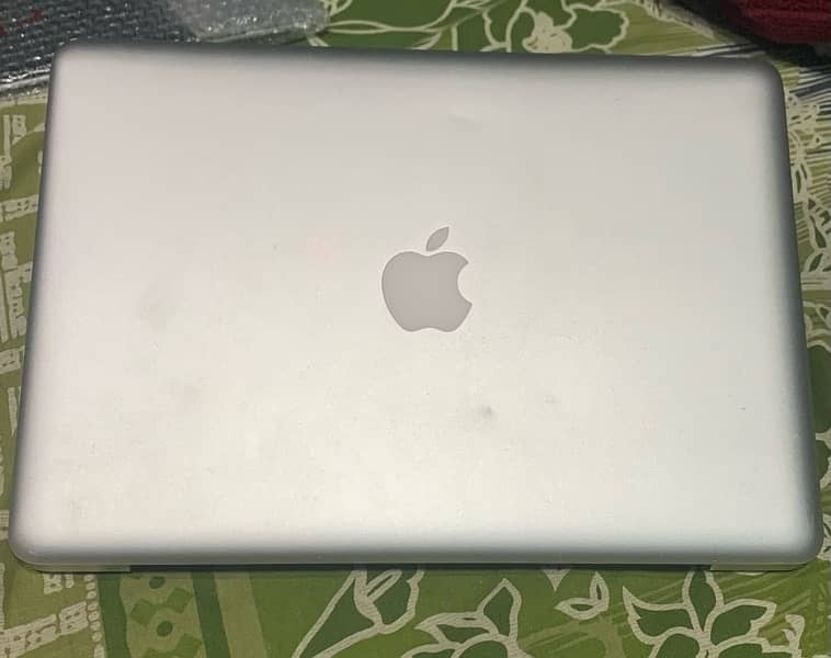 Macbook pro 2012 0