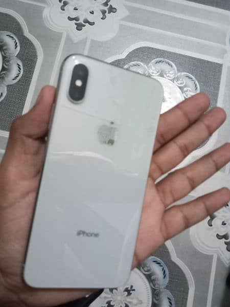 IPHONE X 64GB 7