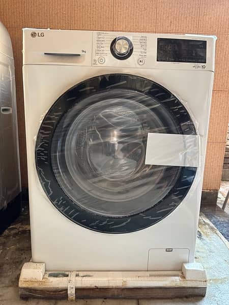 LG front load 9KG washing machine brand new 3