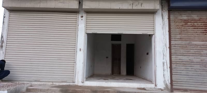 Saadi town extension shop for rent 4