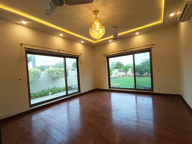 2 KANAL FULL HOUSE FOR RENT IN DHA PHASE 5 6