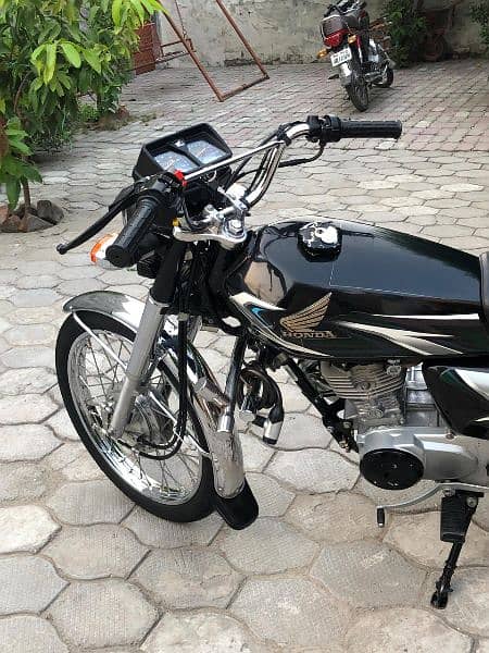 Honda CG 125 Black Beauty For sale 1