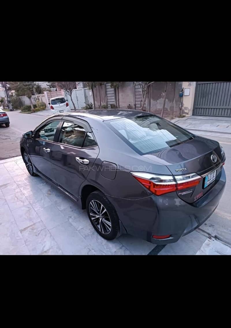 Toyota Corolla Altis Automatic 1.6 2018 3