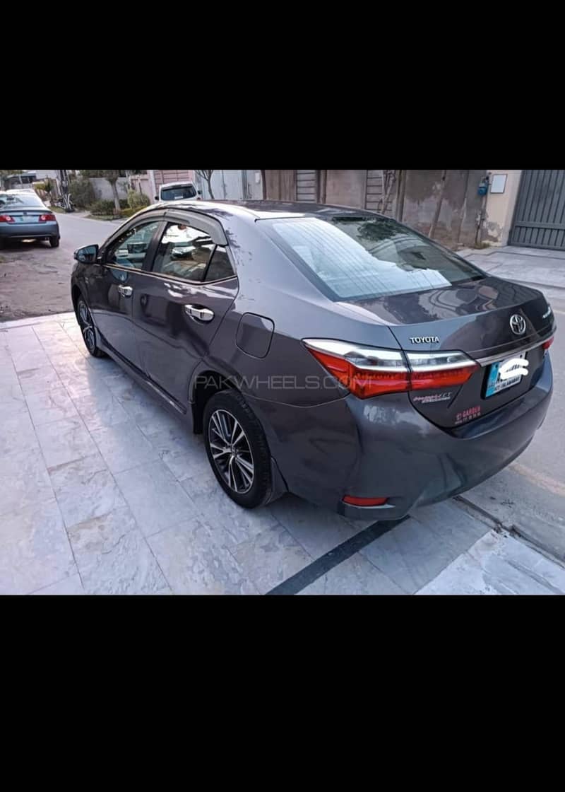 Toyota Corolla Altis Automatic 1.6 2018 6