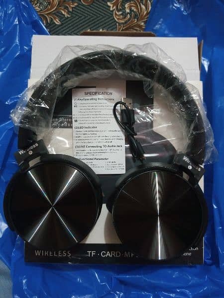 950BT Headphones Bluetooth Wireless Headset Headphone. 4