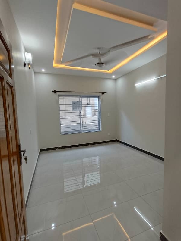 Brand New 30x60 House For Sale With 5 Bedrooms In G-13 Islamabad 11