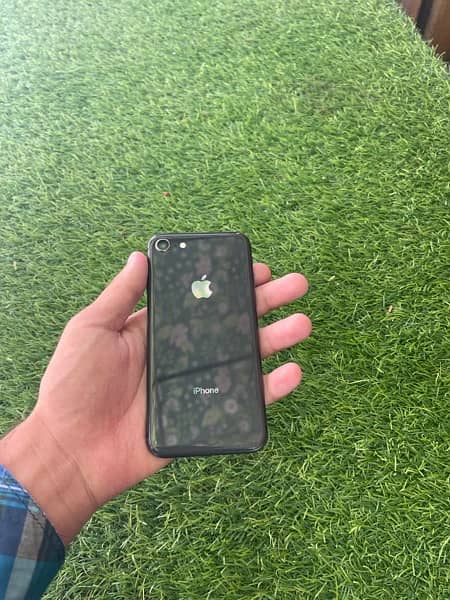 IPHONE 8 64GB FOR SALE 2