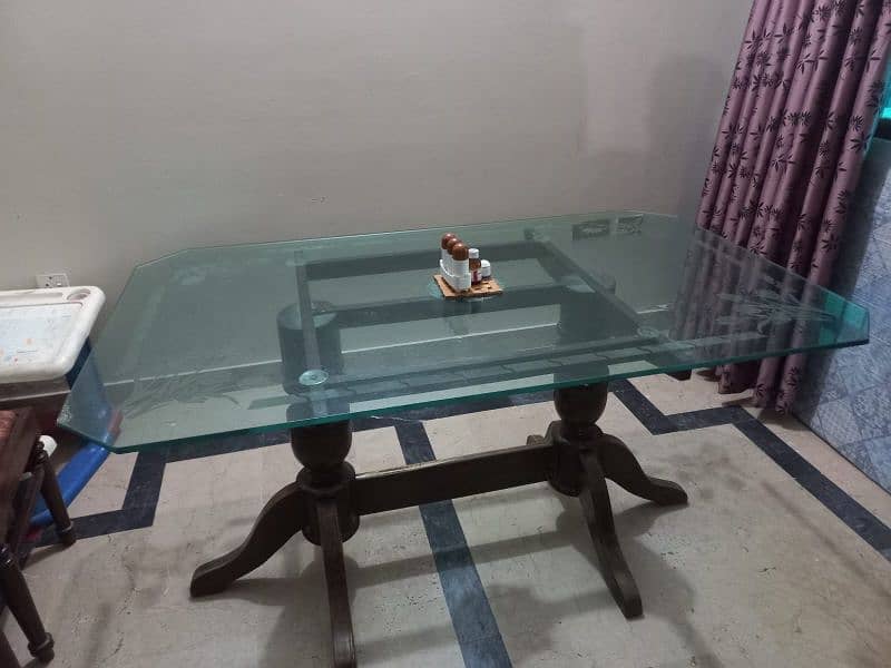 Dining Table 0