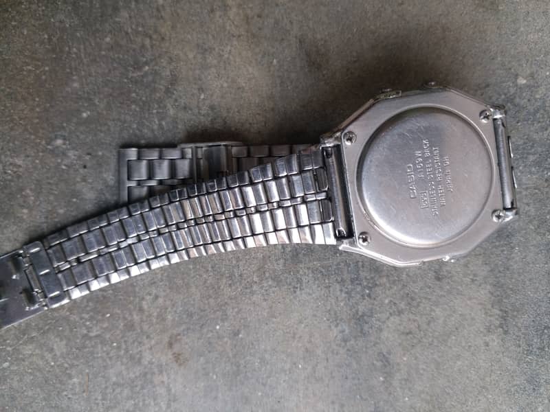 Casio original watch for sale 3