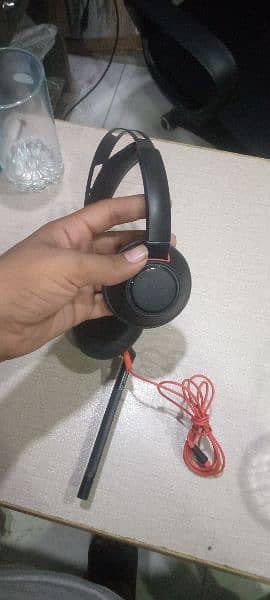 jabar and poly headphone 9