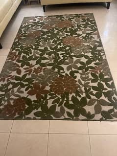 perfect condition modern rug