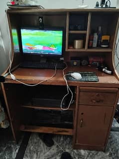 Computer table/Working table