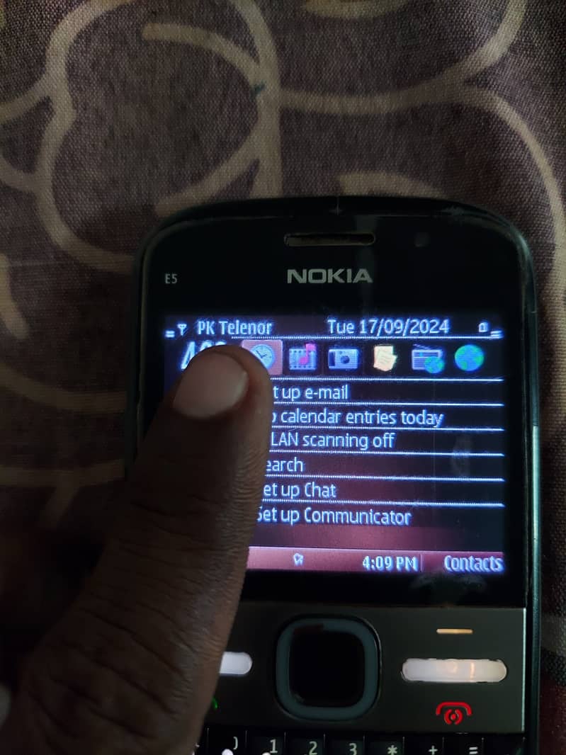 Nokia E5 Symbian 3G 2