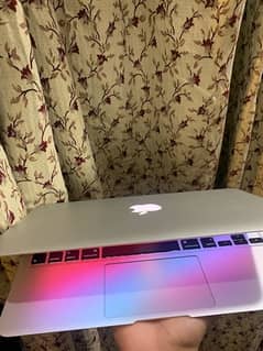 MacBook Air 128 ssd 4 gb ram 2013 late (2014)