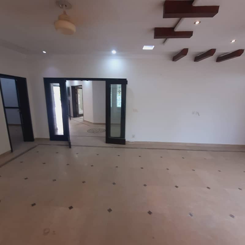 1 Kanal House (Single Story) 2beds TV lounge Drawing Room Available for Rent DHA Phase 2 15