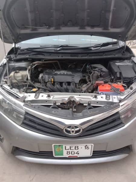 Toyota Corolla Altis 2016 3